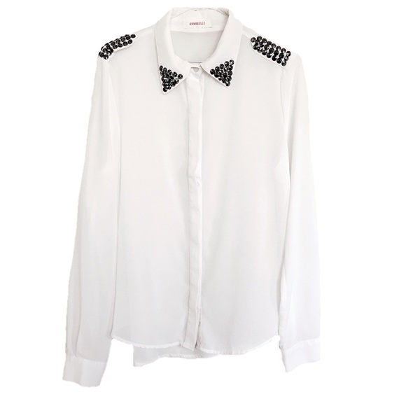Annabelle•Sheer White Button ⬇️ w/ Studded Collar - Picture 1 of 7
